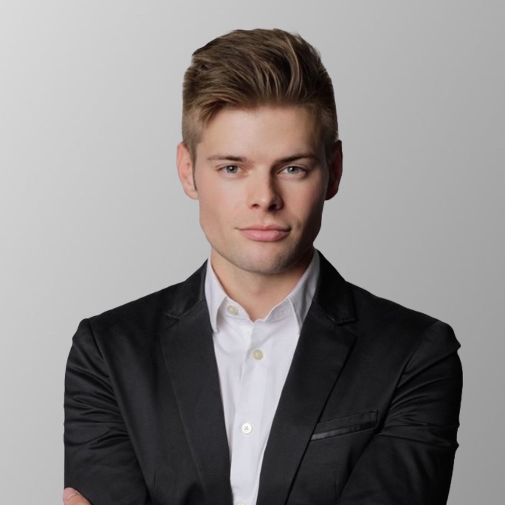 Meet your Posher, Travis